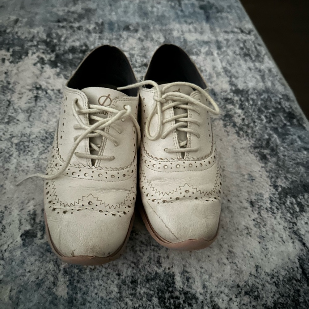 Cole Haan Zerogrand Women's Cream Wingtip Lace-Up Loafers